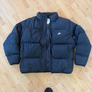 Nike Black Puffer Jacket with White Swoosh Logo- PRIMALOFT SIZE L